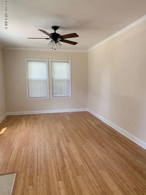 2010 Trent Road New Bern, NC 28560 - Photo 12 of 21 Bright and open living room on front of the home