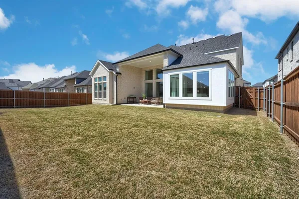 $1,199,000 | 3665 Spruce Hills Street, Frisco, TX 75033