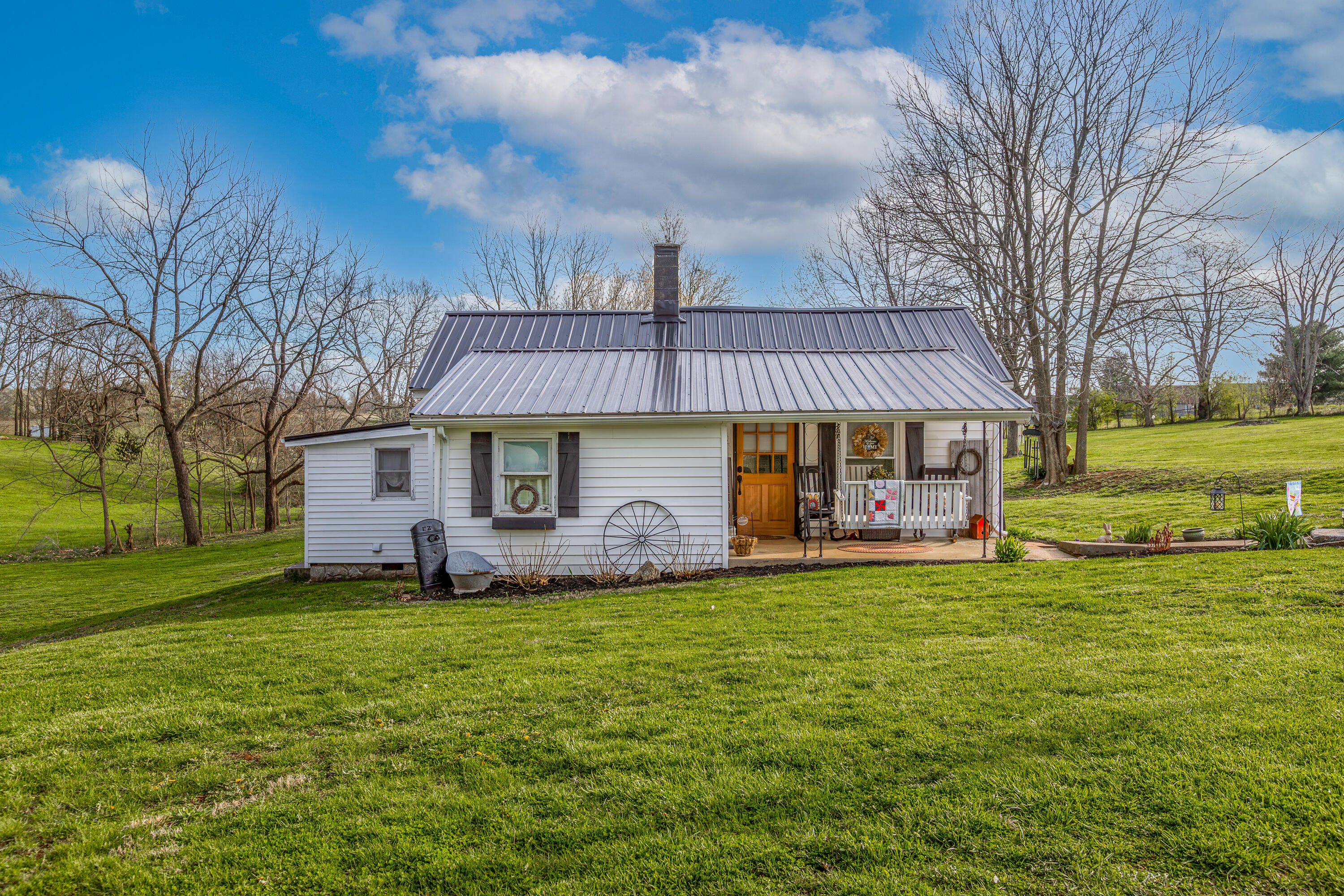 2329 Leestown Road Frankfort, KY 40601 - Photo 3 of 31 1-3