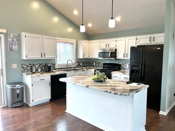 $315,000 | 206 Charyridge Drive, Kent City, MI 49330