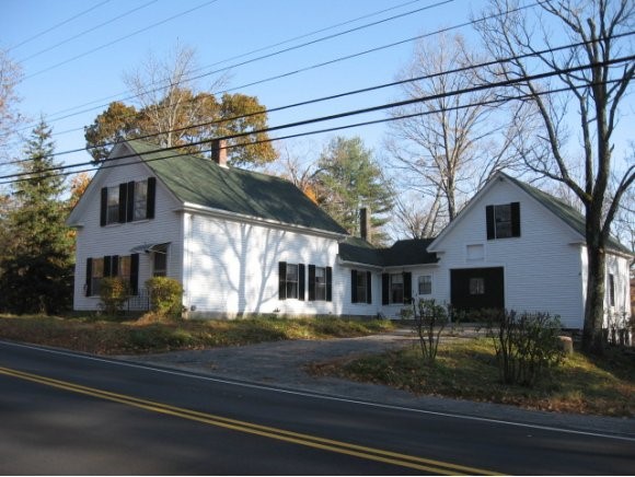 24 Raymond Road Deerfield, NH 03037 - Photo 1 of 1