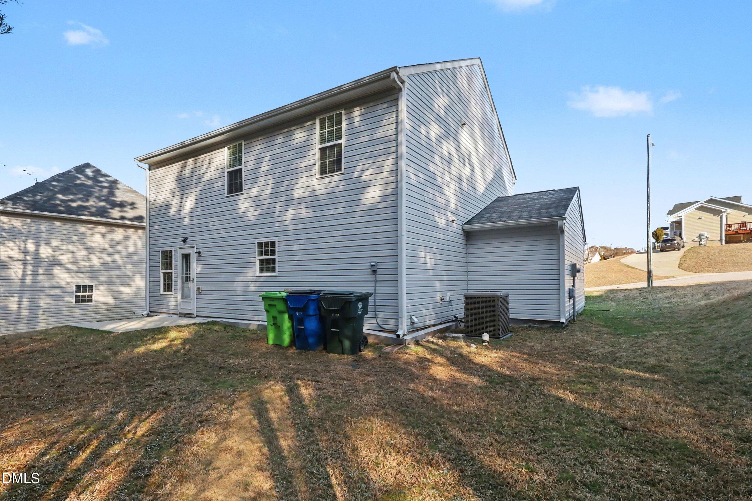 3920 Mike Levi Court Raleigh, NC 27610 - Photo 34 of 38 028_file_2524