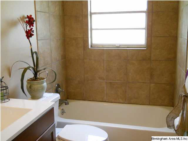 8129 Hopewell Road Bessemer, AL 35022 - Photo 16 of 31