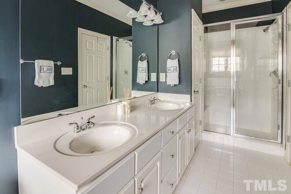 1300 Cameron View Court Raleigh, NC 27607 - Photo 14 of 30