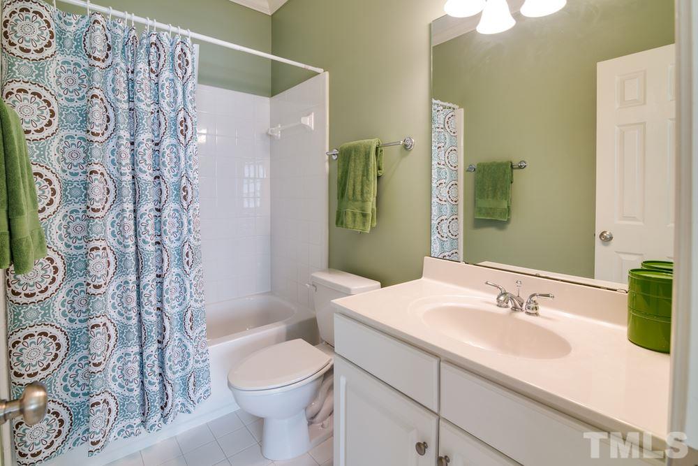 1300 Cameron View Court Raleigh, NC 27607 - Photo 18 of 30