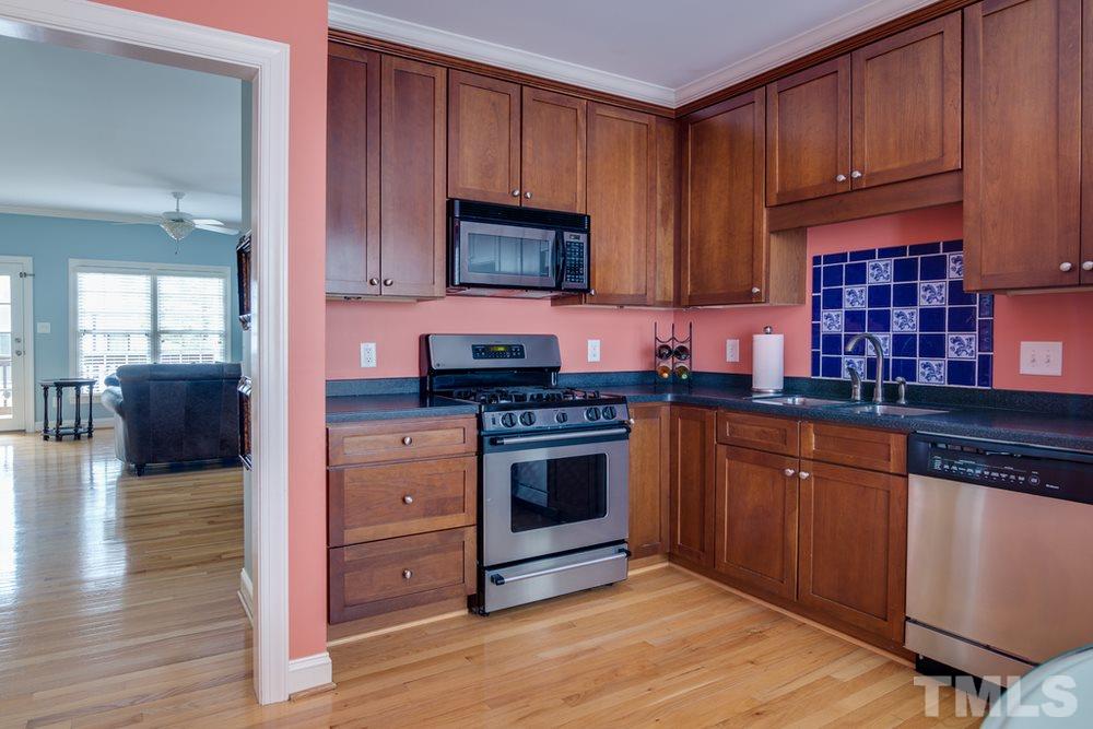 1300 Cameron View Court Raleigh, NC 27607 - Photo 4 of 30