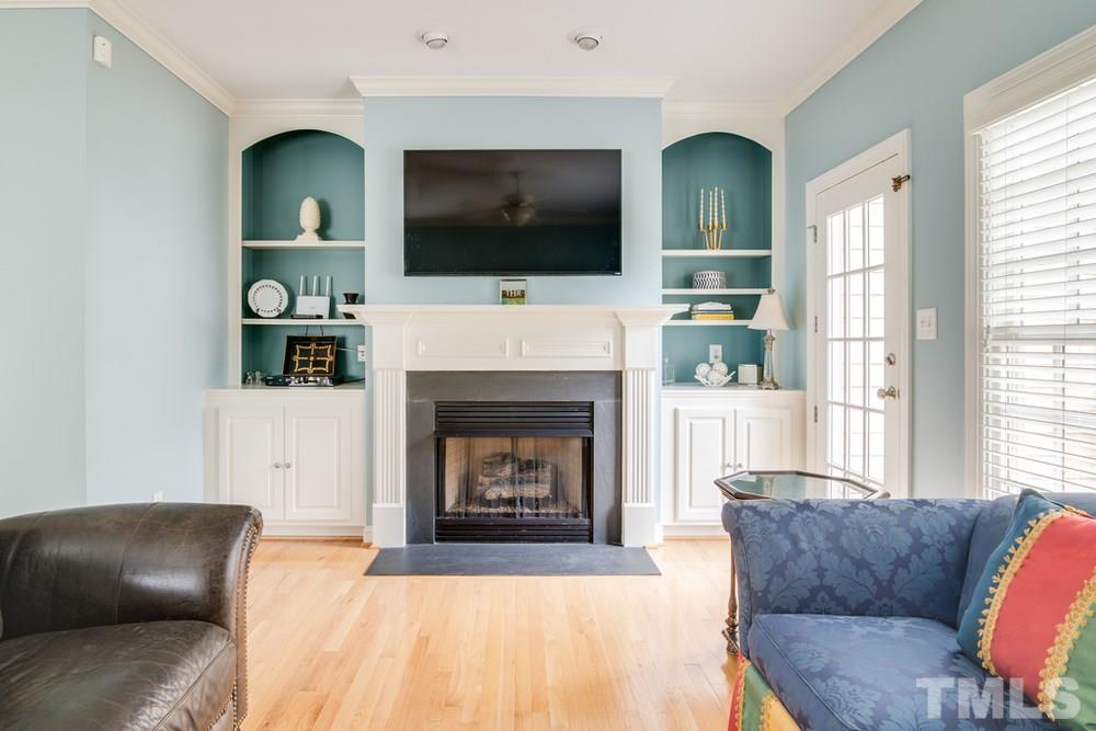 1300 Cameron View Court Raleigh, NC 27607 - Photo 7 of 30