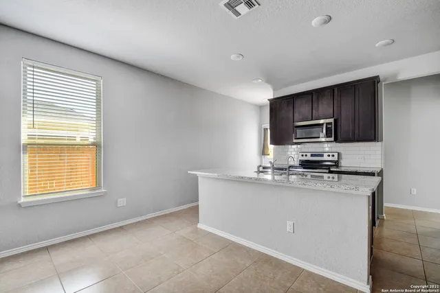 $1,650 | 10019 Rancho Real Road, San Antonio, TX 78224