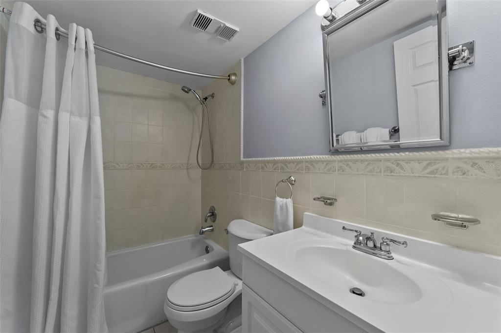 19725 Gulf Boulevard, Unit 13 Indian Rocks Beach, FL 33785 - Photo 17 of 40