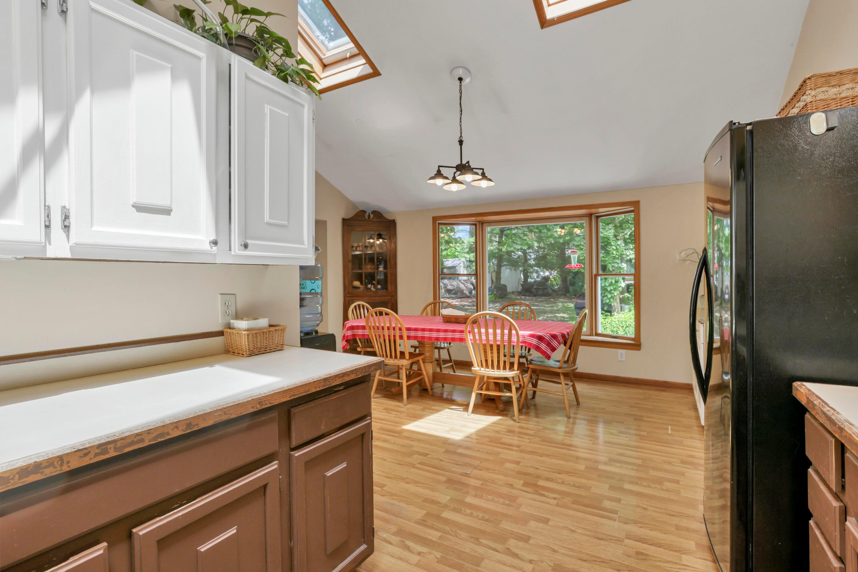 2751 Clifton Road Columbus, OH 43221 - Photo 25 of 62 Kitchen