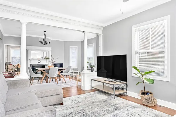 $999,000 | 90 University Avenue, Providence, RI 02906