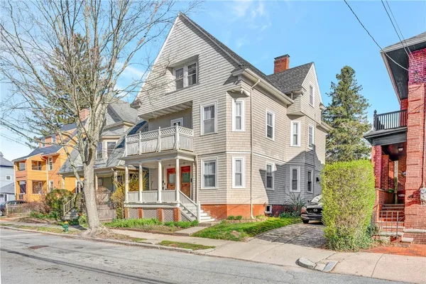 $999,000 | 90 University Avenue, Providence, RI 02906