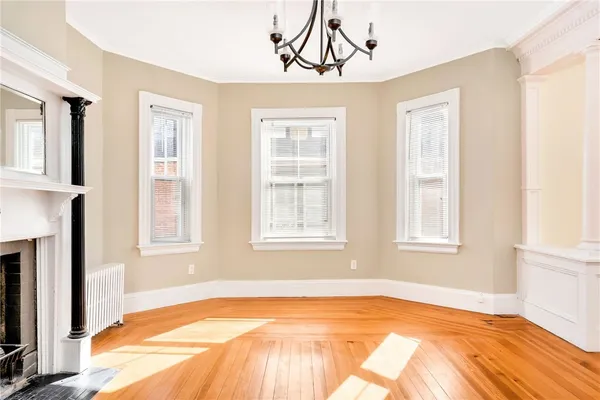$999,000 | 90 University Avenue, Providence, RI 02906