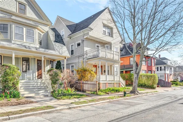 $999,000 | 90 University Avenue, Providence, RI 02906