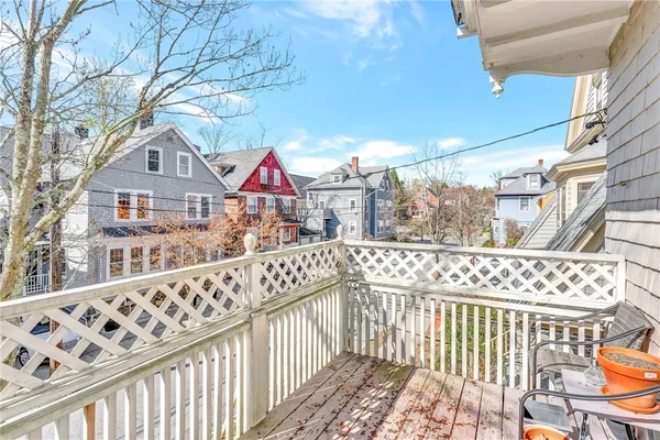 $999,000 | 90 University Avenue, Providence, RI 02906