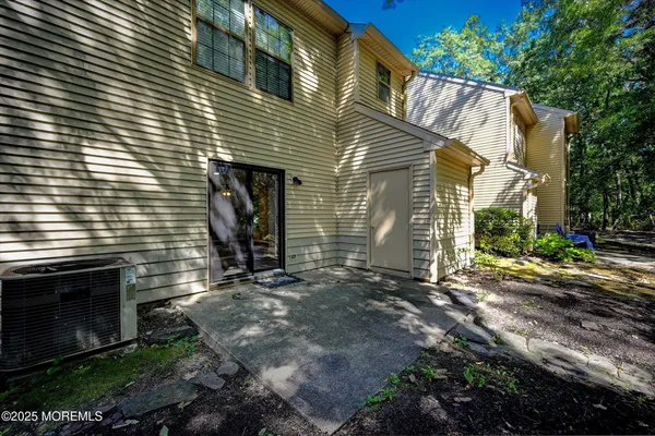 $290,000 | 1604 Dahlia Court, Jackson, NJ 08527