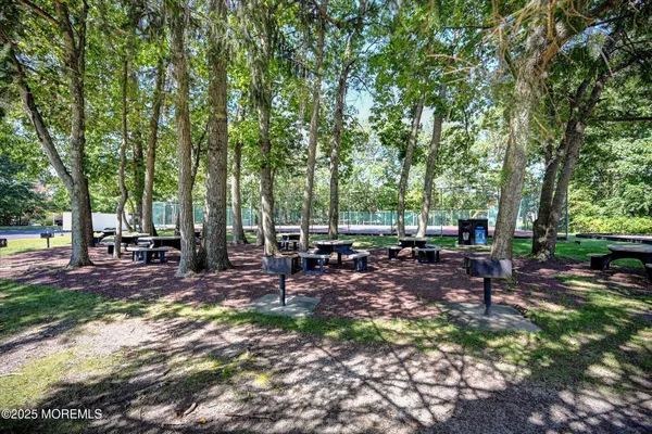 $290,000 | 1604 Dahlia Court, Jackson, NJ 08527