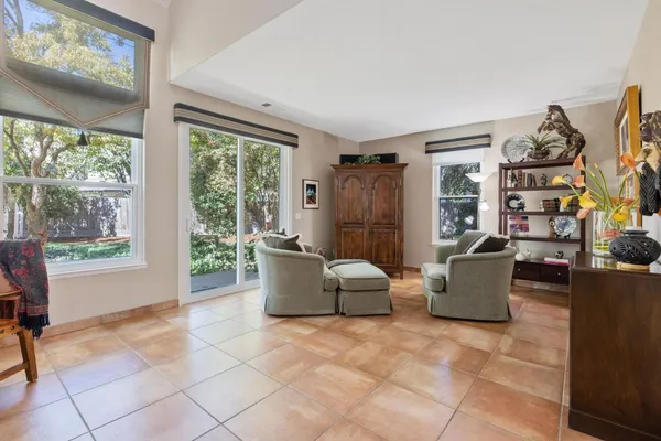 $655,000 | 6030 West Country Court, Visalia, CA 93277