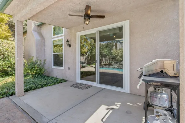 $655,000 | 6030 West Country Court, Visalia, CA 93277