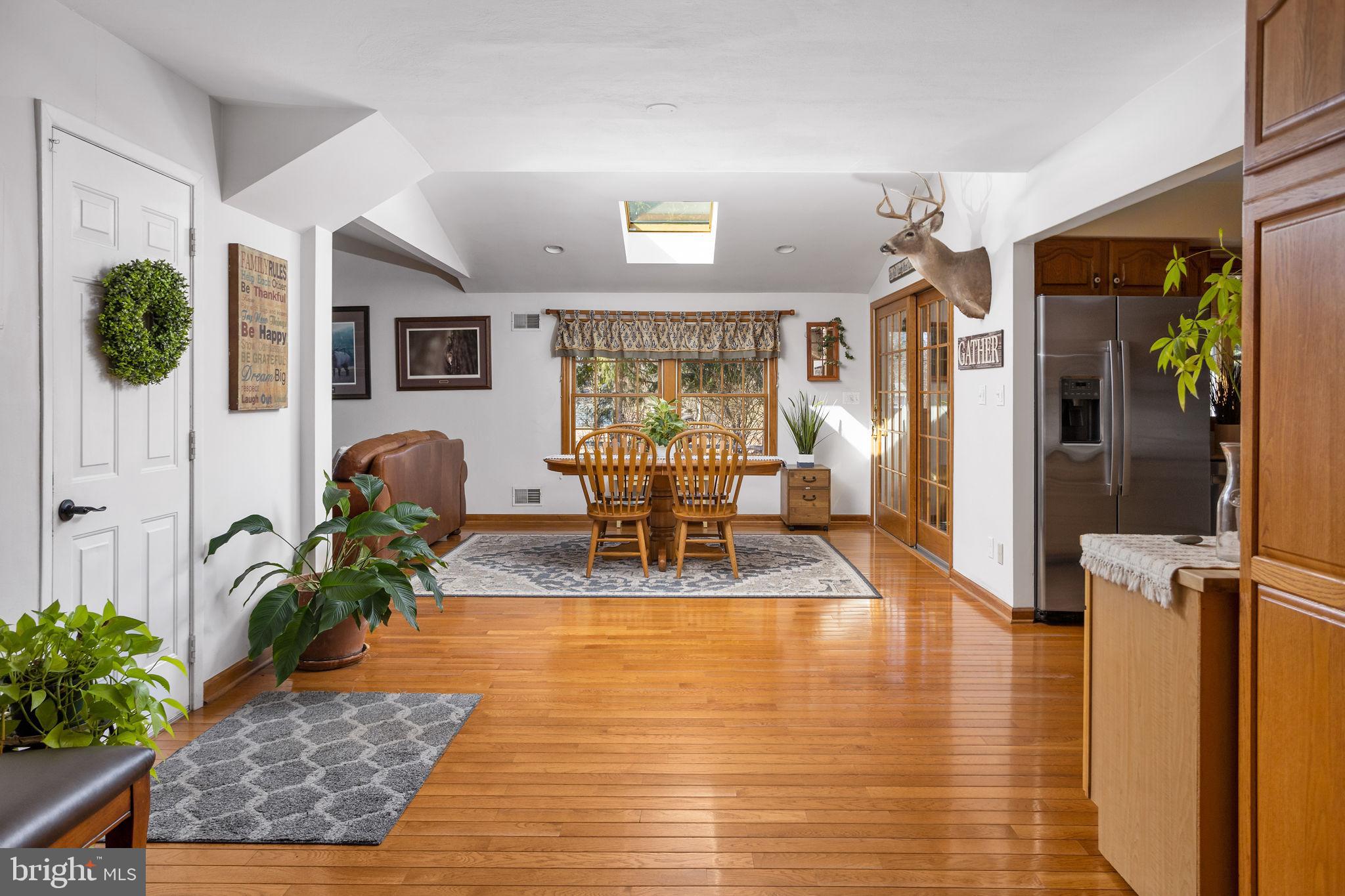 9 Sabrina Drive Ewing, NJ 08618 - Photo 19 of 49 a view of living room with furniture and a potted plant