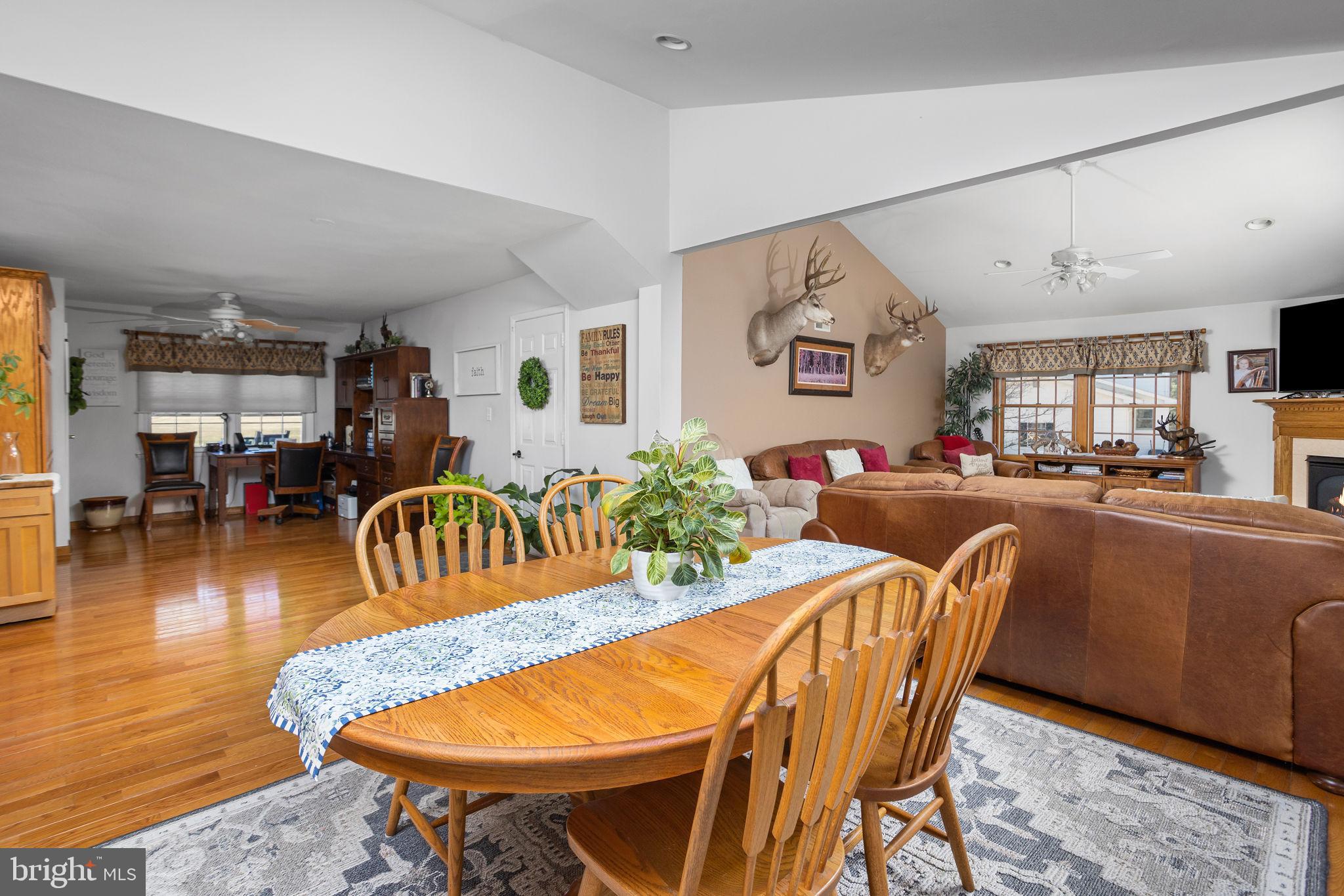 9 Sabrina Drive Ewing, NJ 08618 - Photo 21 of 49 a dining room with furniture and wooden floor