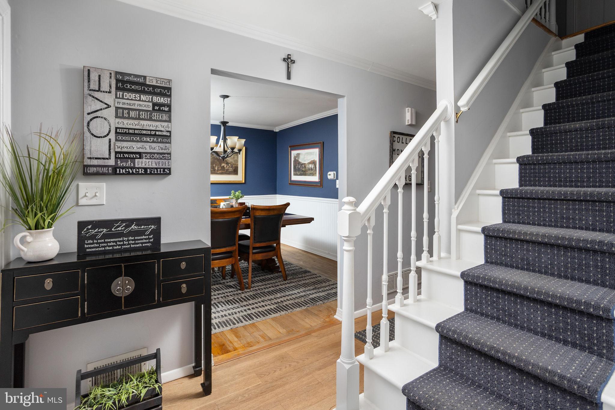 9 Sabrina Drive Ewing, NJ 08618 - Photo 9 of 49 a living room with furniture