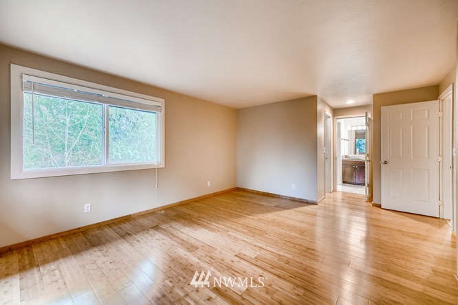 21625 4th Avenue Southeast Bothell, WA 98021 - Photo 12 of 25