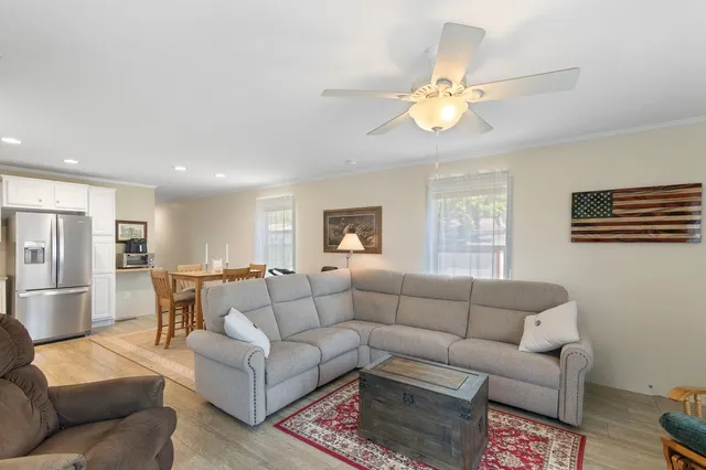 $160,000 | 16 Hillcrest Street, Hinsdale, NH 03451