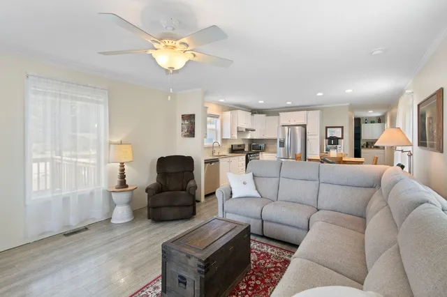 $160,000 | 16 Hillcrest Street, Hinsdale, NH 03451