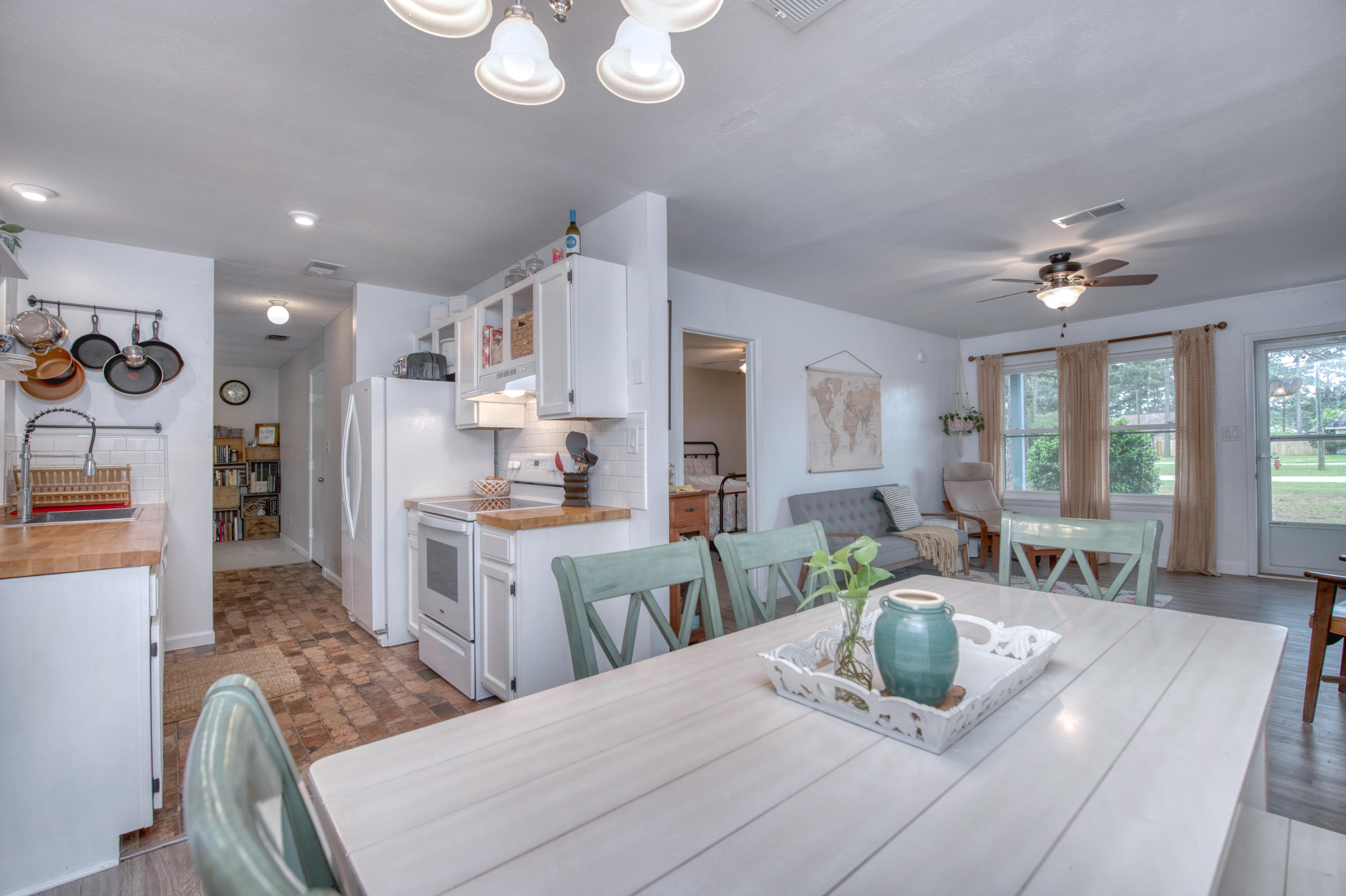 2273 Valley Road Navarre, FL 32566 - Photo 7 of 23 Gallery Image 7