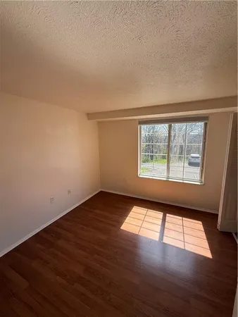 $126,000 | 608 Bonnie Brae Drive, Coraopolis, PA 15108
