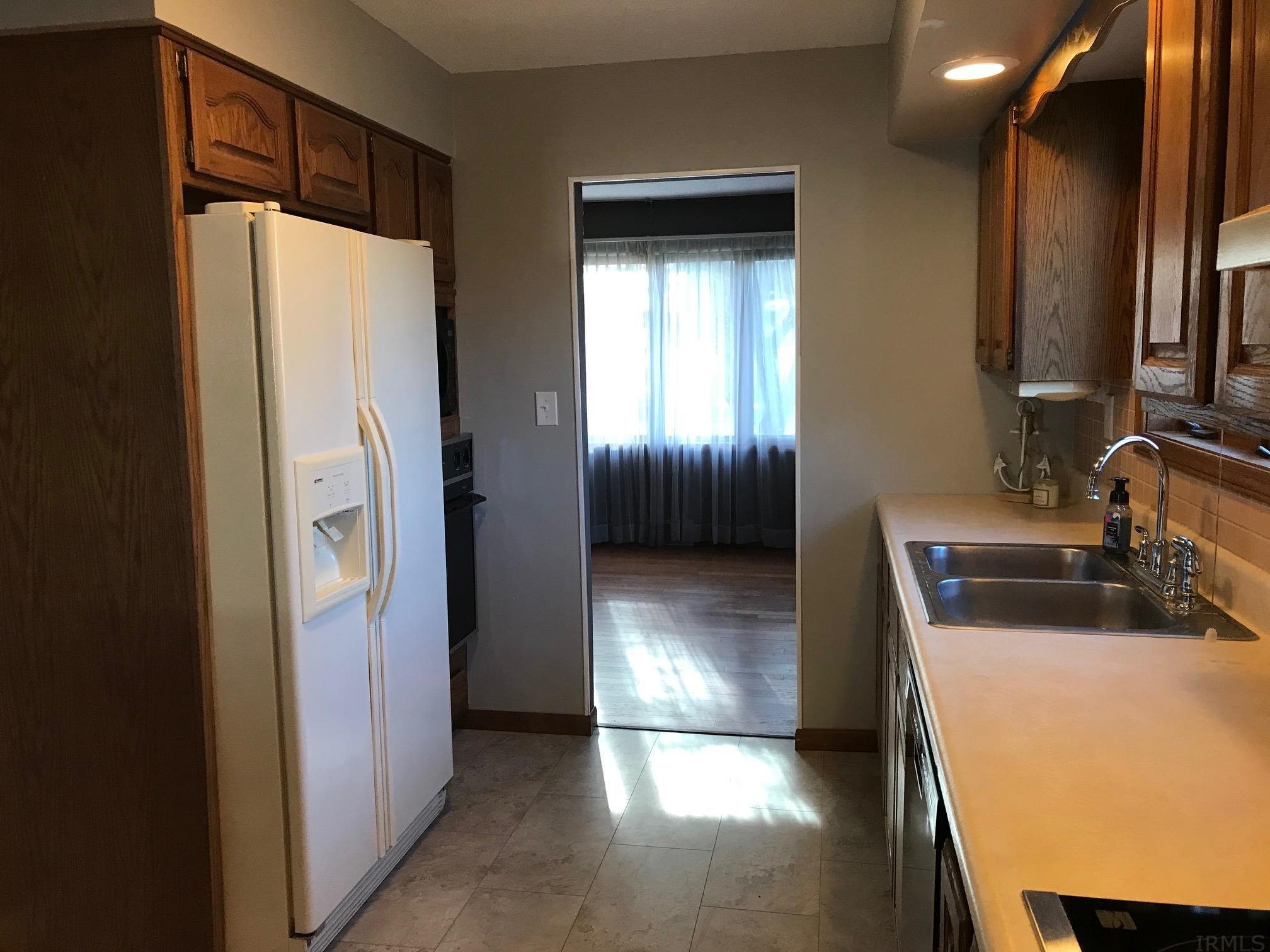 1610 Mitchell Drive Rochester, IN 46975 - Photo 8 of 20