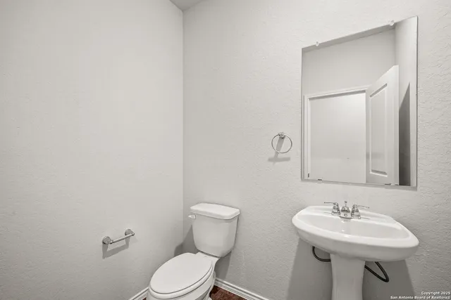 $2,000 | 6003 Bowie Mountain, San Antonio, TX 78245