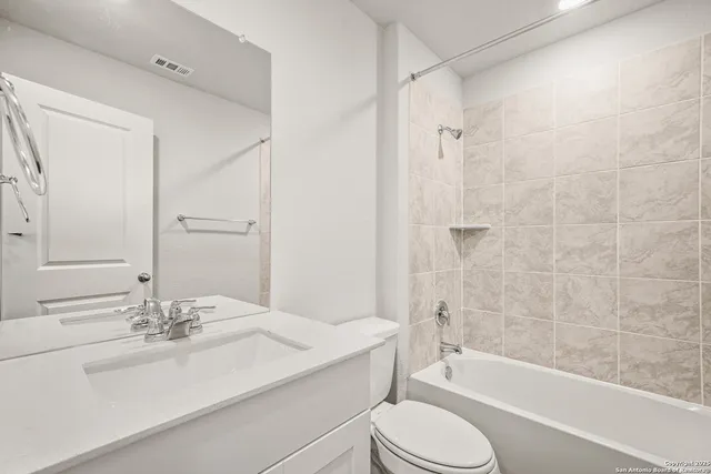 $2,000 | 6003 Bowie Mountain, San Antonio, TX 78245