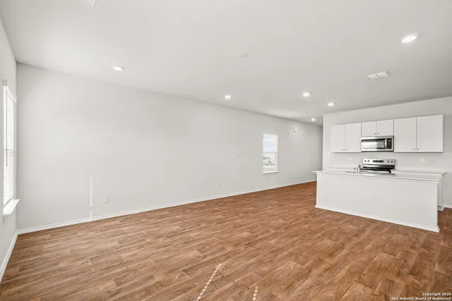 $2,000 | 6003 Bowie Mountain, San Antonio, TX 78245