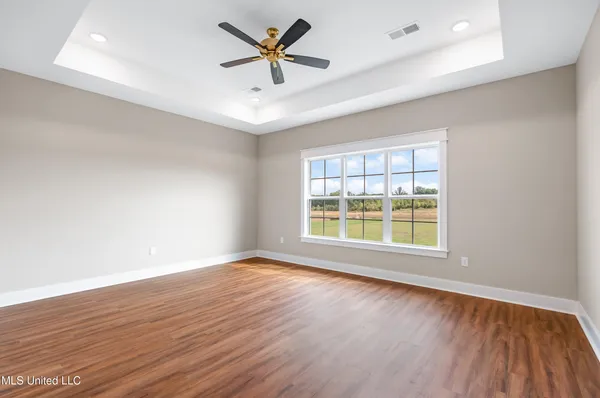 $490,000 | 4259 Adriane Cove, Nesbit, MS 38651