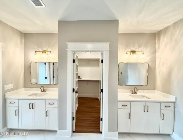 $490,000 | 4259 Adriane Cove, Nesbit, MS 38651