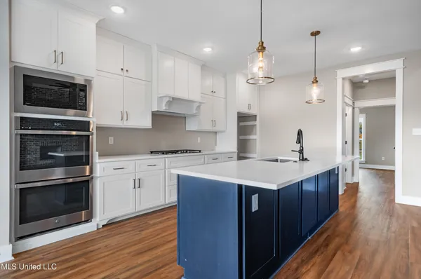 $490,000 | 4259 Adriane Cove, Nesbit, MS 38651