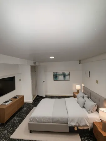 $249,000 | 18136 Oakwood Avenue, Lansing, IL 60438