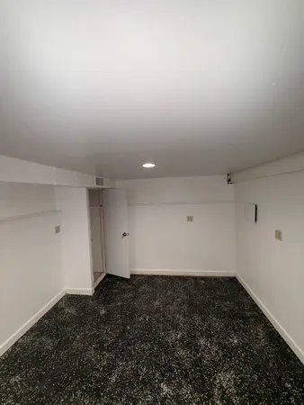 $249,000 | 18136 Oakwood Avenue, Lansing, IL 60438