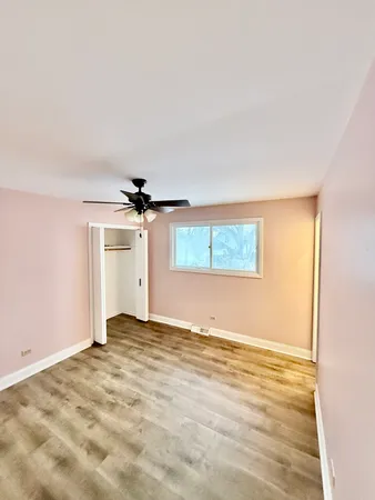 $249,000 | 18136 Oakwood Avenue, Lansing, IL 60438