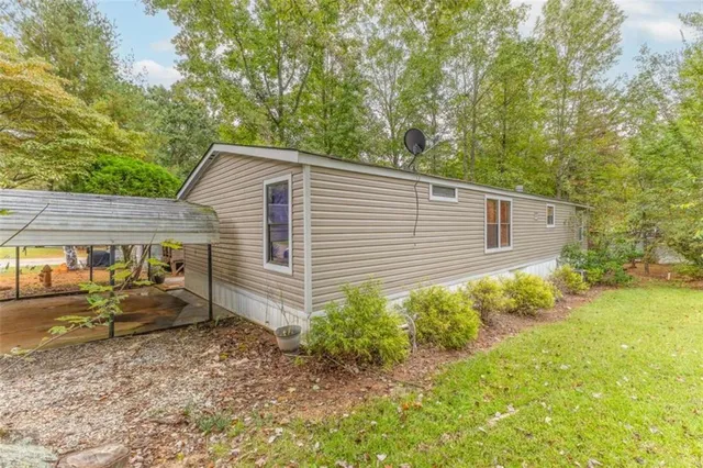 a view of backyard of house
