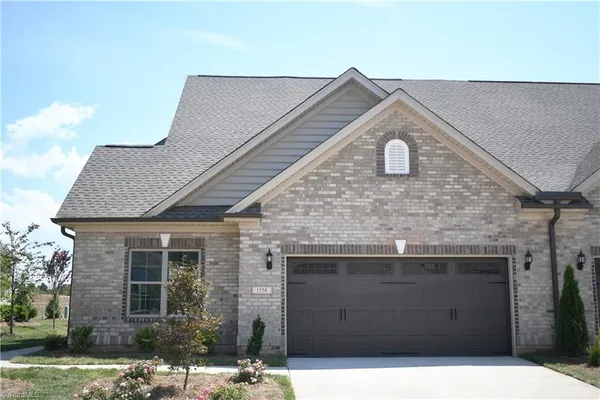 $390,320 | 1558 Oakbluffs Drive, Colfax, NC 27235