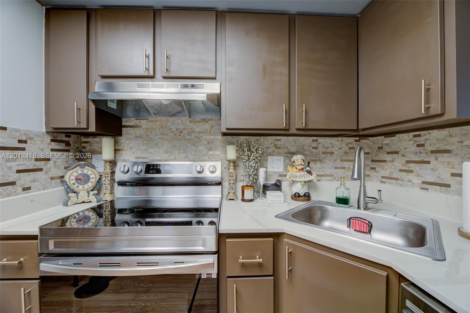 3149 Riverside Drive, Unit B202 Coral Springs, FL 33065 - Photo 23 of 39 Photo 23