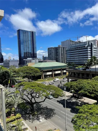 $3,150 | 1617 Kapiolani Boulevard, Unit 701, Honolulu, HI 96814