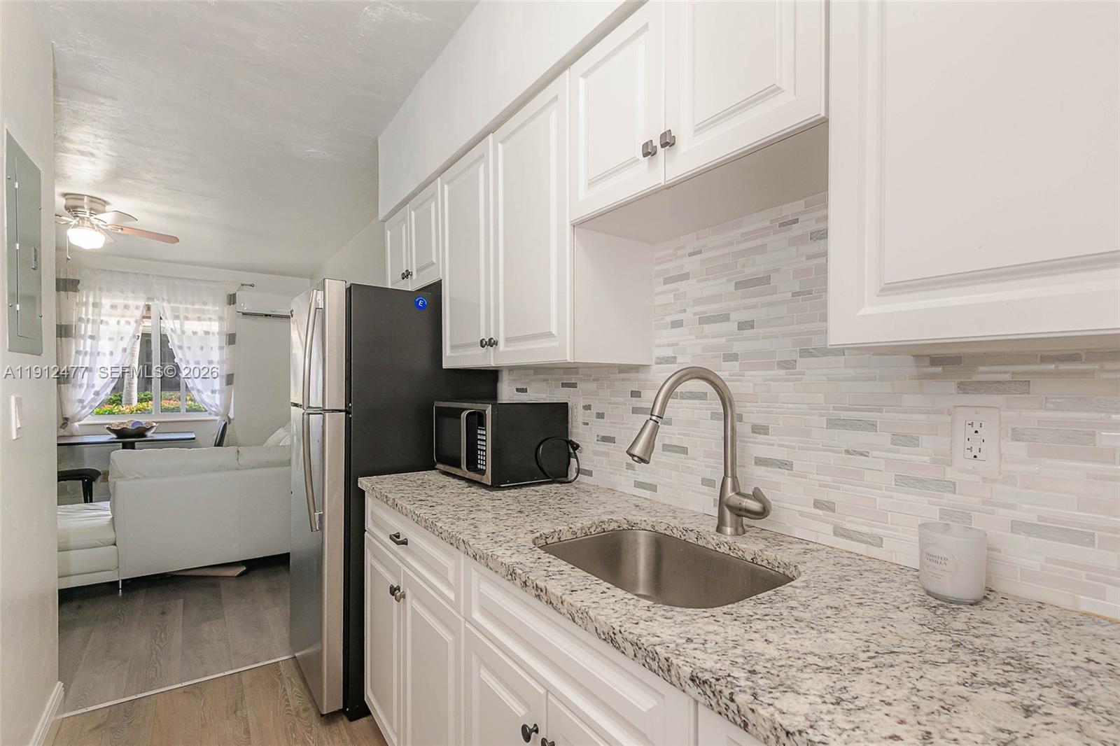 2524 Hayes Street, Unit 9 Hollywood, FL 33020 - Photo 6 of 15