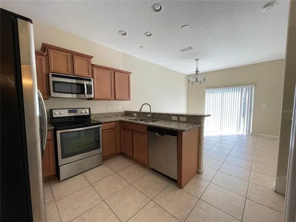 $2,300 | 10616 Savannah Plantation Court, Orlando, FL 32832