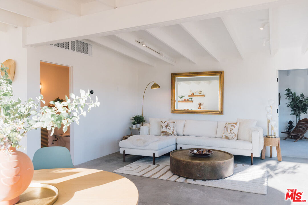 60277 Stearman Road Landers, CA 92285 - Photo 9 of 67 Gallery Image 9