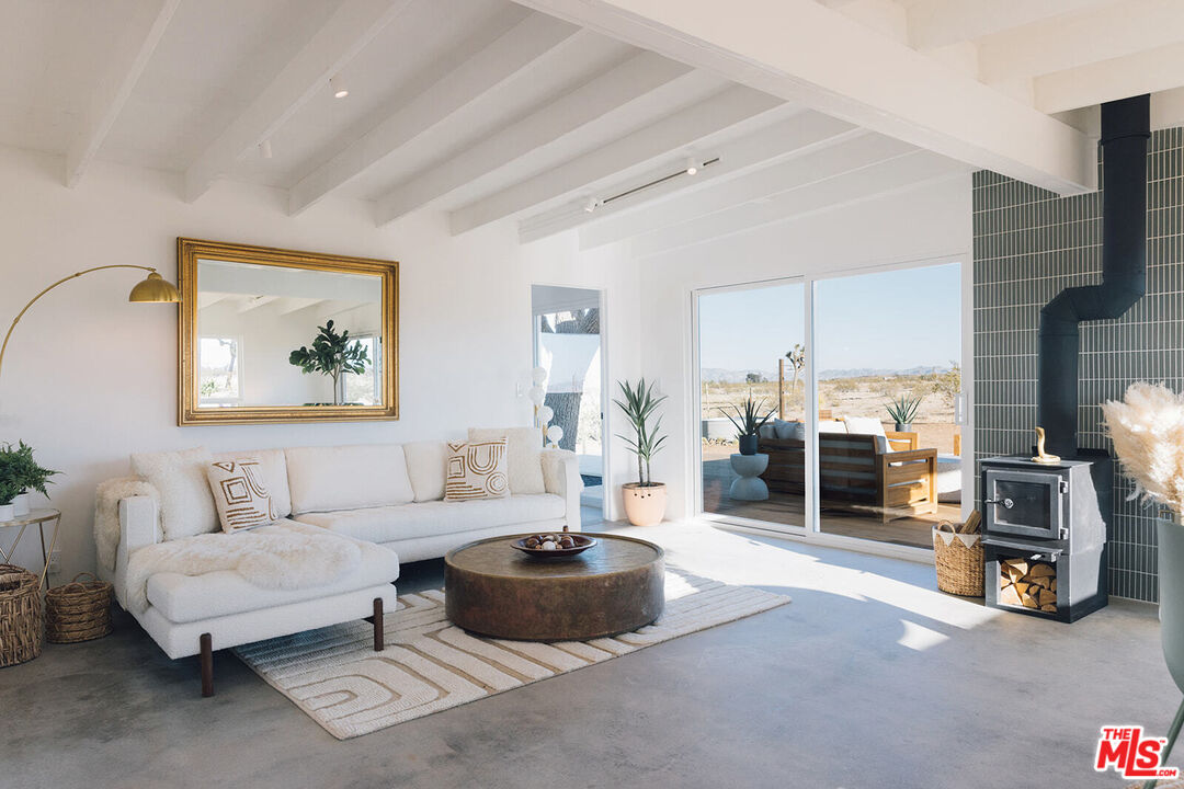 60277 Stearman Road Landers, CA 92285 - Photo 10 of 67 Gallery Image 10