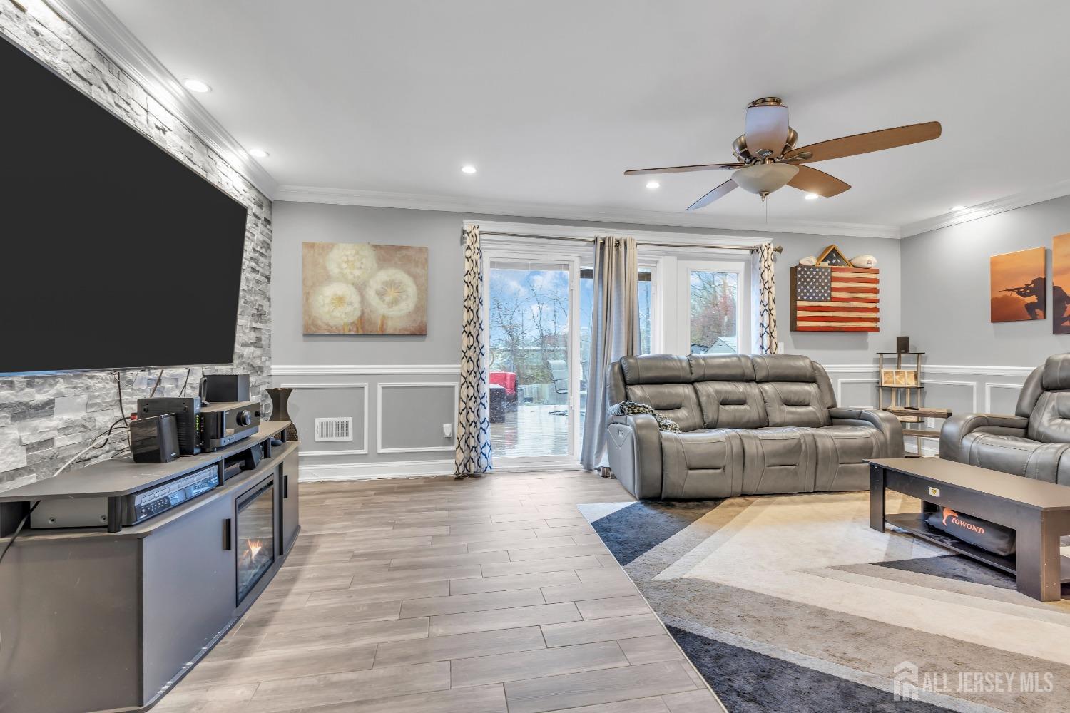 32 Matawan Road Old Bridge, NJ 08879 - Photo 4 of 37